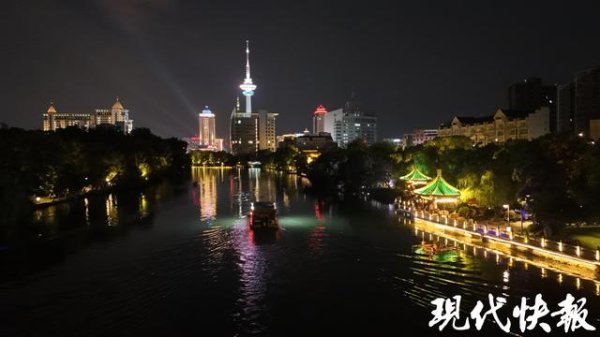 慧眼智行 宿迁市民可免费坐游船！苏超带火南通夜游濠河